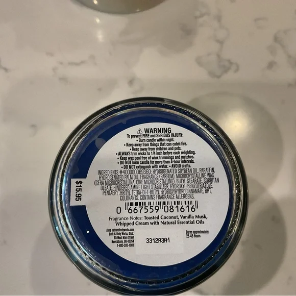 Bath & Body Works Frosted Coconut Snowball Candle Single Wick Mason- Blue & Gold - Picture 5 of 6